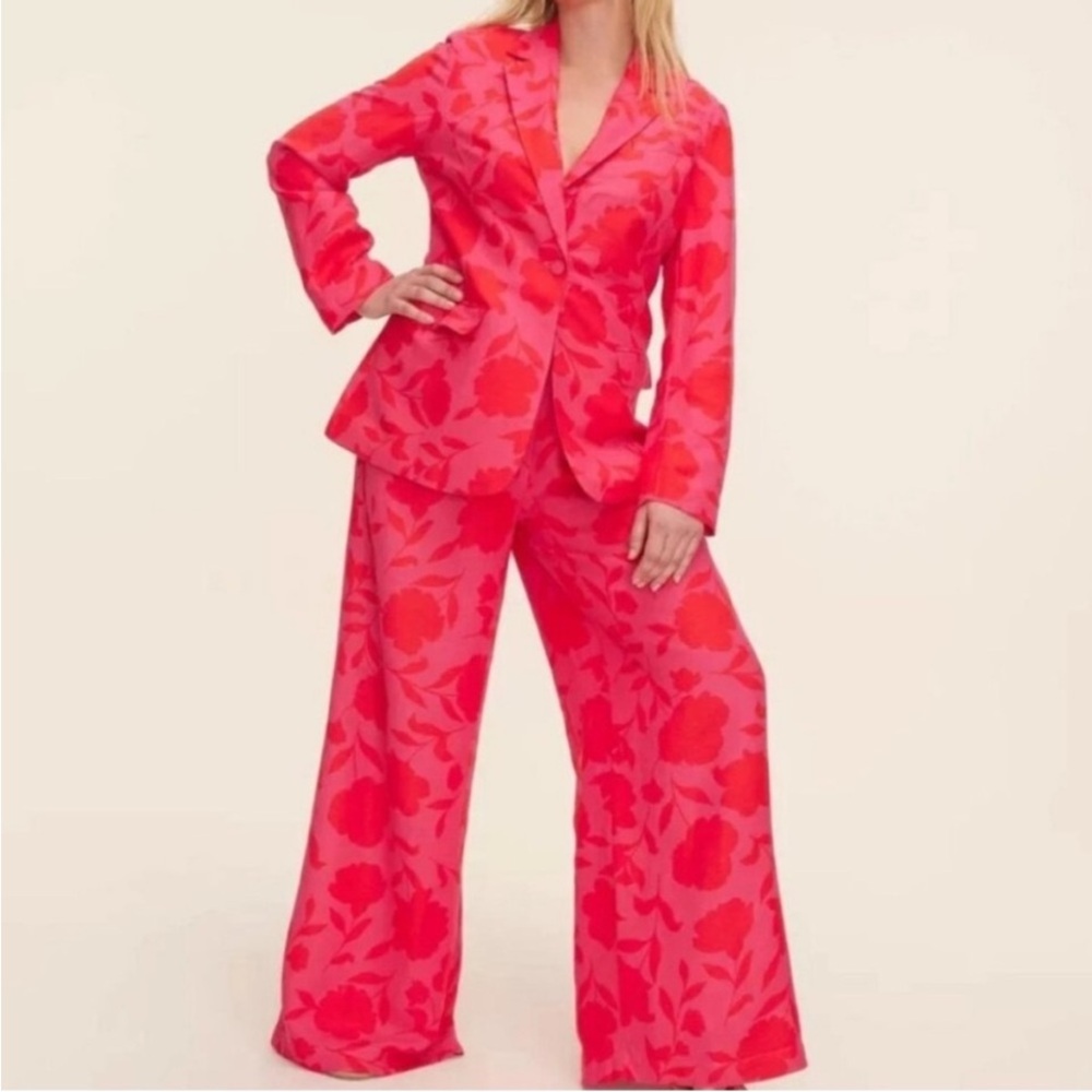 🆕KATE SPADE ♠️ for Target Bright Pink//Red floral Blazer and Trousers Set. M